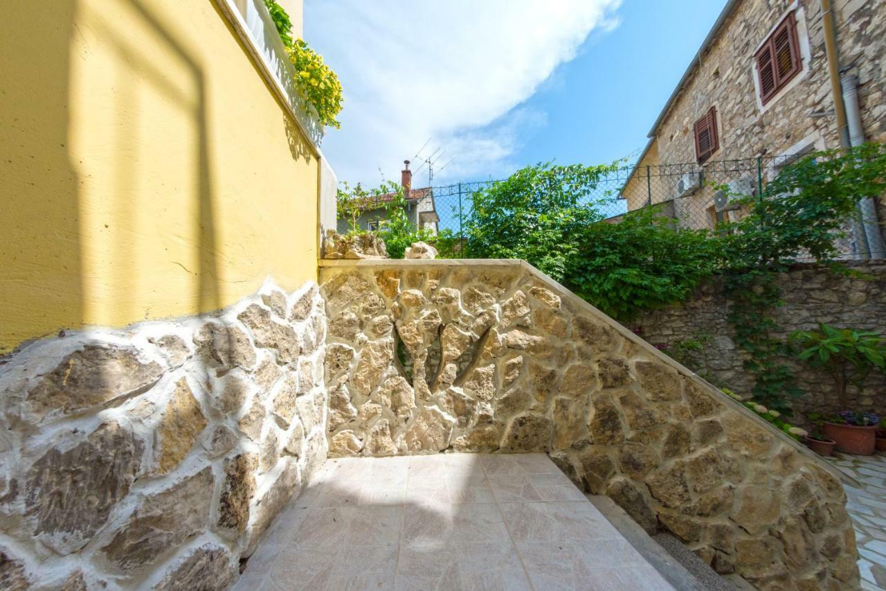 Apartment Nino Skradin Exterior foto