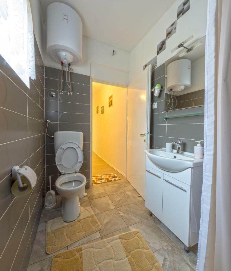Apartment Nino Skradin Exterior foto